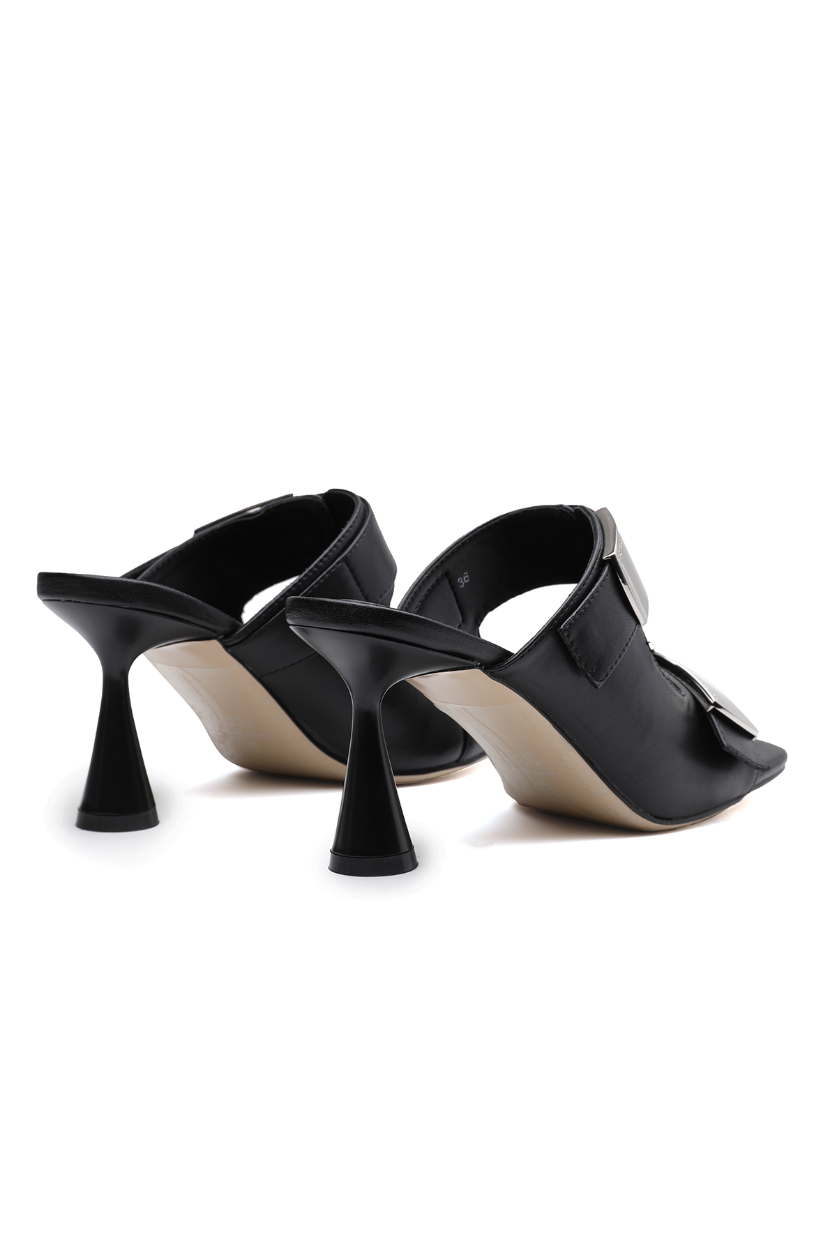 LUNA HEELS