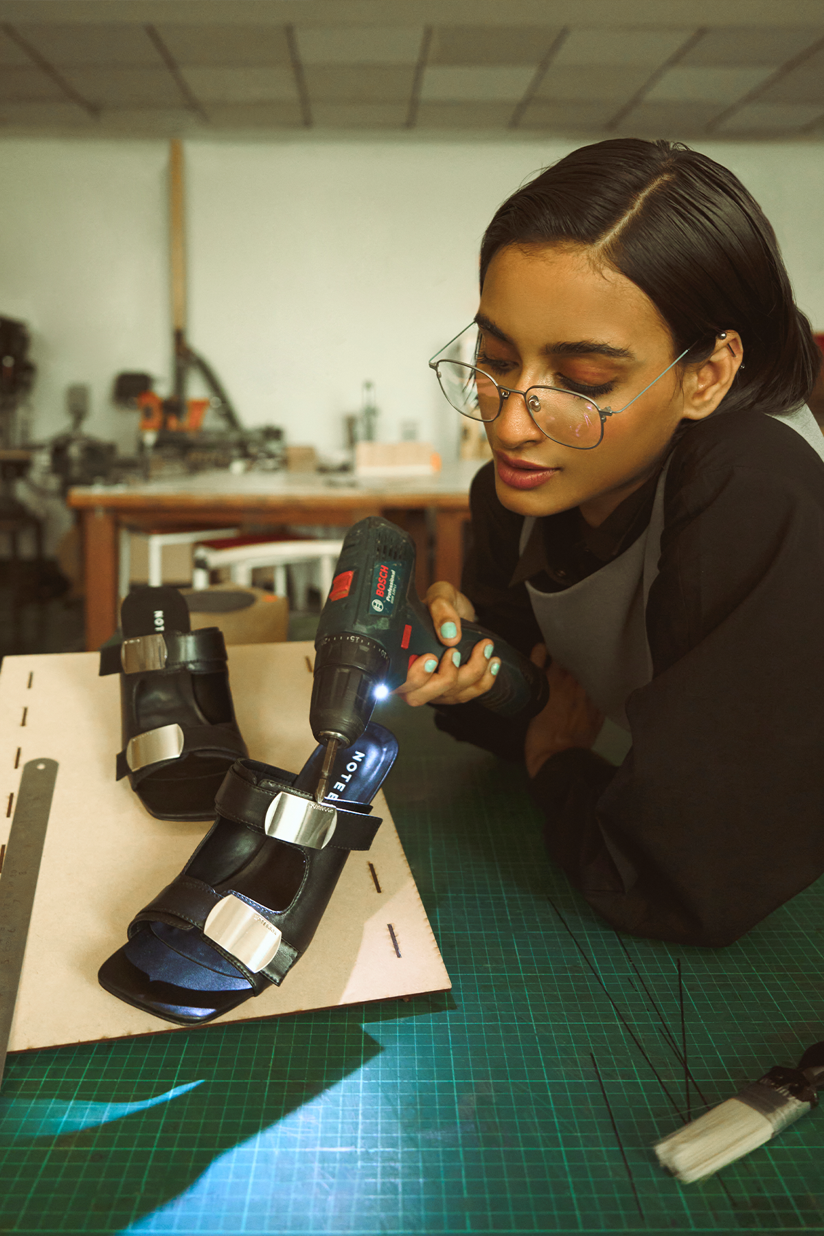 LUNA HEELS